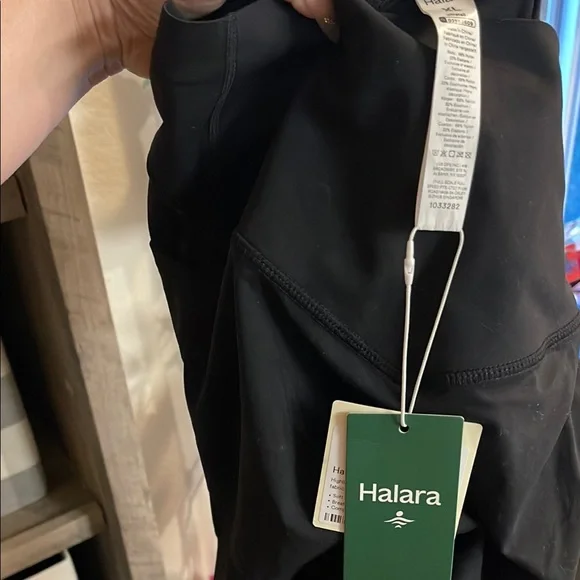 Ultra Tall HALARA Black High-Rise Active Leggings - Picture 1 of 3